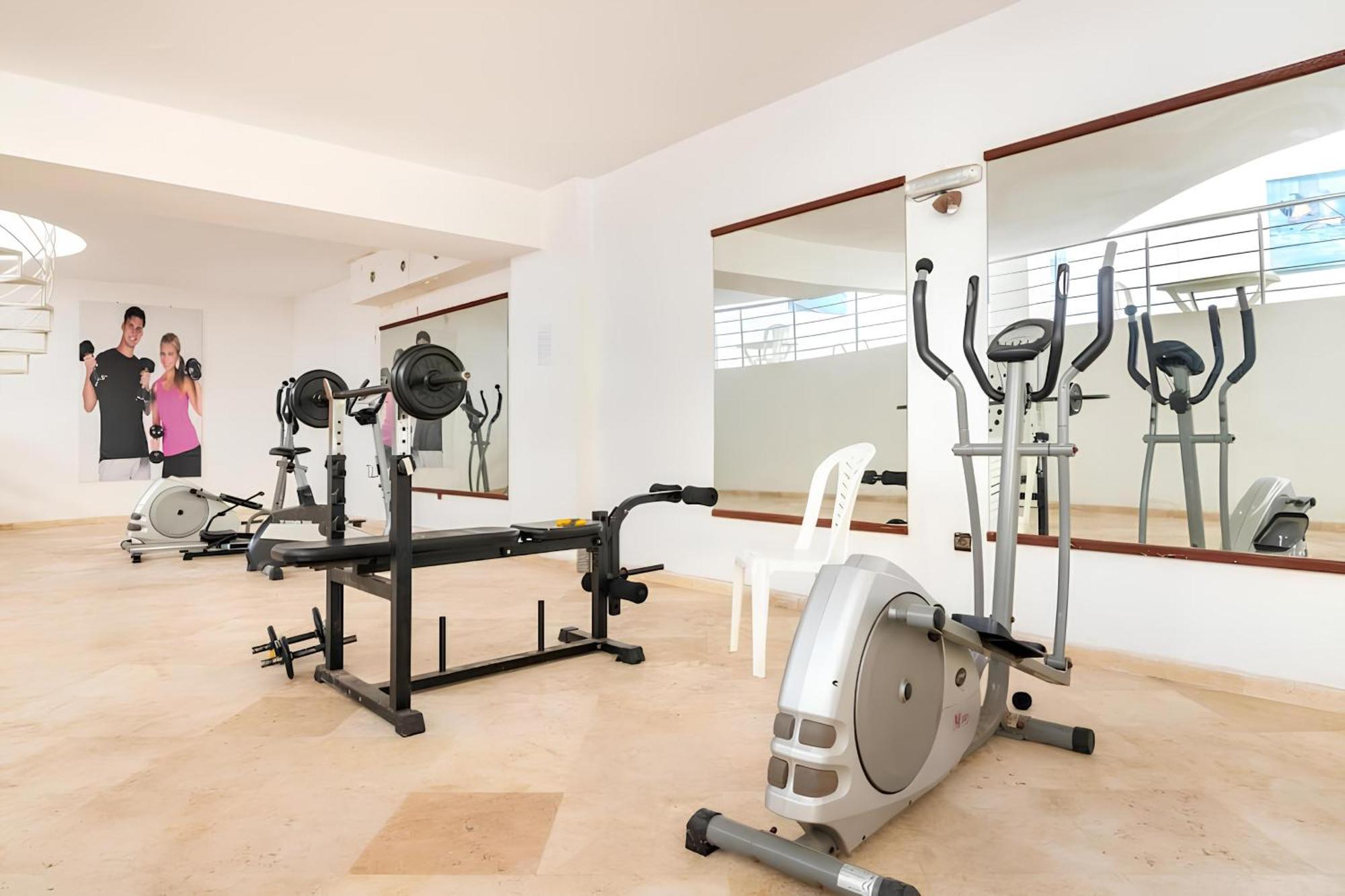 C-Appartement De Luxe Plein Centre De Gueliz Avec Piscine Parking Wifi Netflix Marraquexe Exterior foto